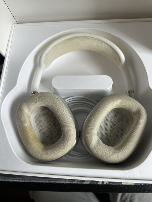 AirPods Max używane