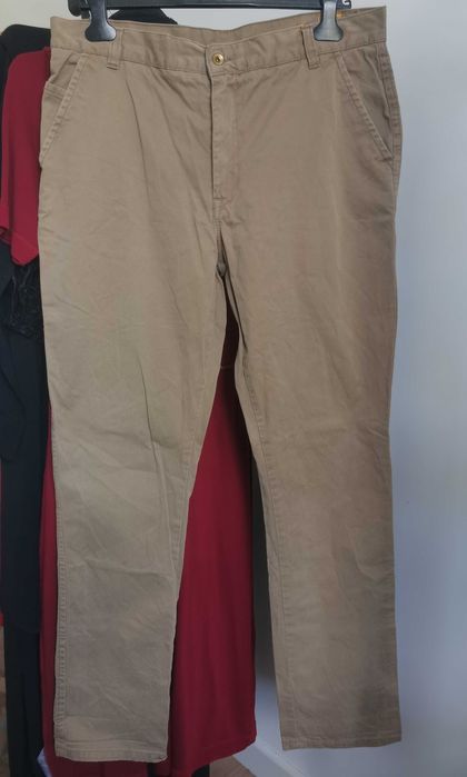 Brązowe męskie spodnie chino
