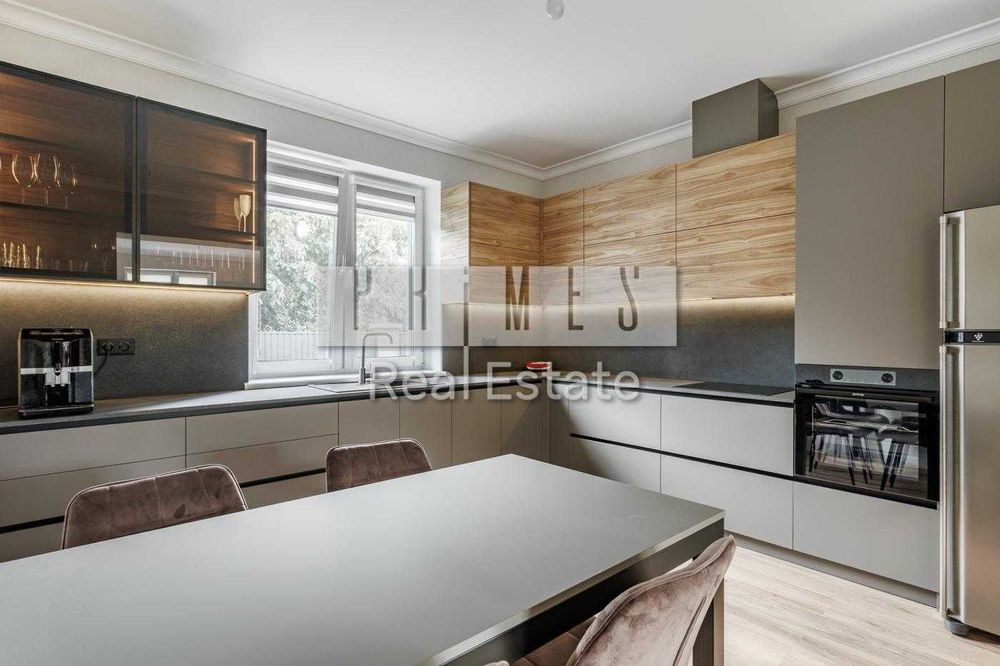 Продаж нового будинку з ремонтом, Осокорки