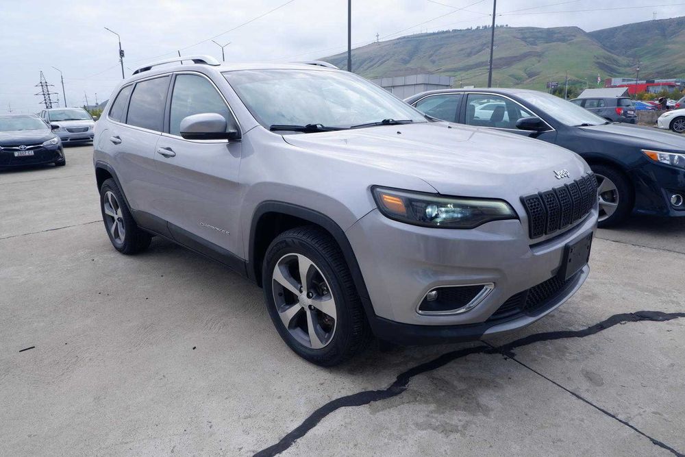 2019 Jeep Cherokee, Limited 4X4