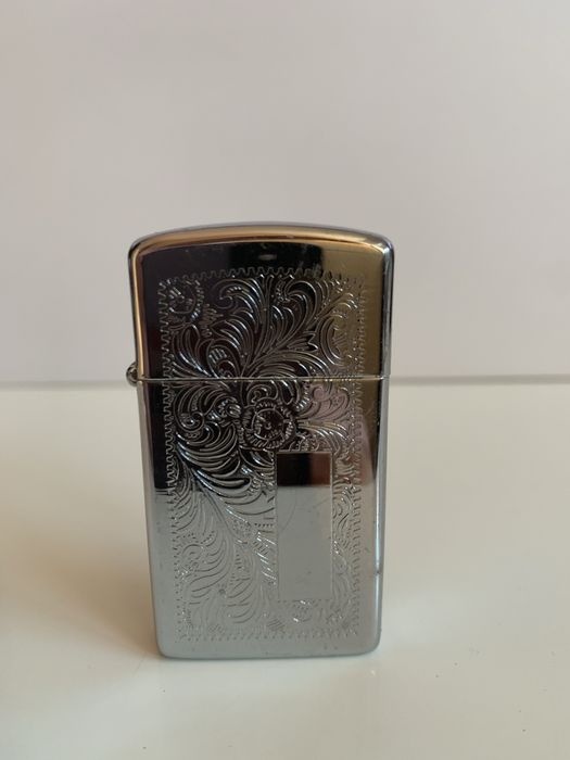 Isqueiro ZIPPO - Slim Chrome Venetian