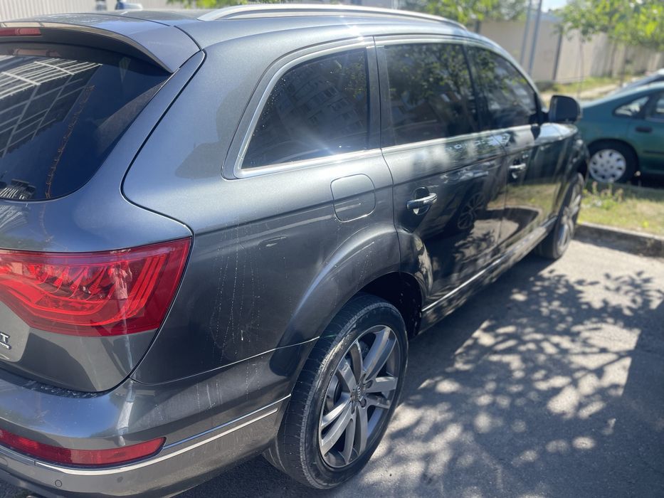 Audi Q7 Ауді  повністю справна готова до реєстрації