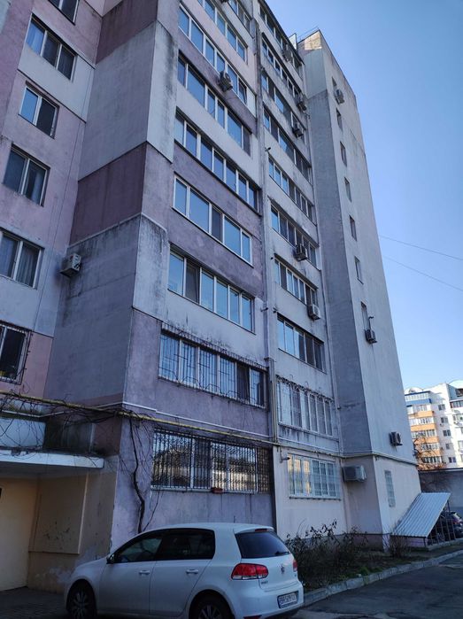 В продаже 3-х комн. квартира на ул. Косвенная.