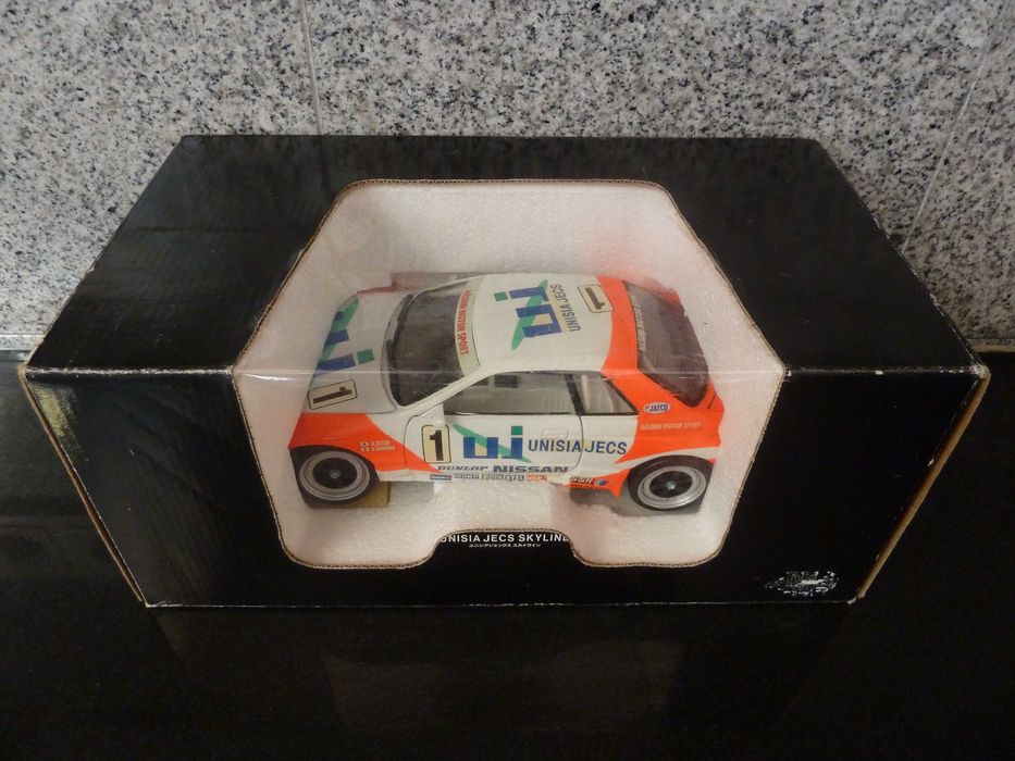 1:18 Kyosho, Nissan Skyline GTR, Unisia AutoArt Minichamps