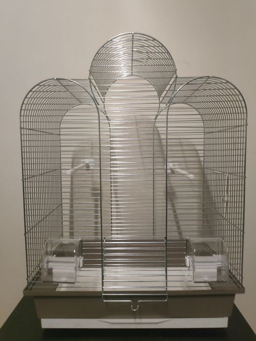 Nowa klatka dla małych papug, ptaków.