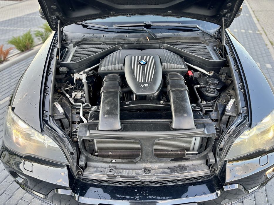 Bmw e70 4.8* V8 *