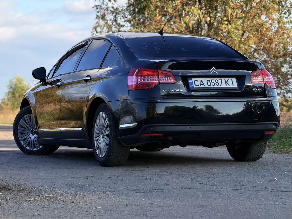 Пропоную вашій увазі Citroën C5 2010 року