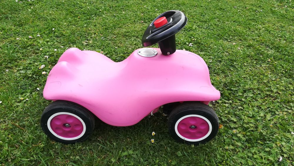 Odpychać jeździk dla dziecka różowy