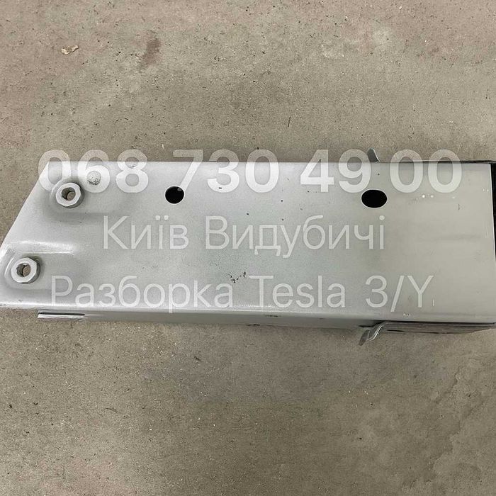 Подовжувач лонжерона клик передній лівий, правий Tesla Model 3 18-23