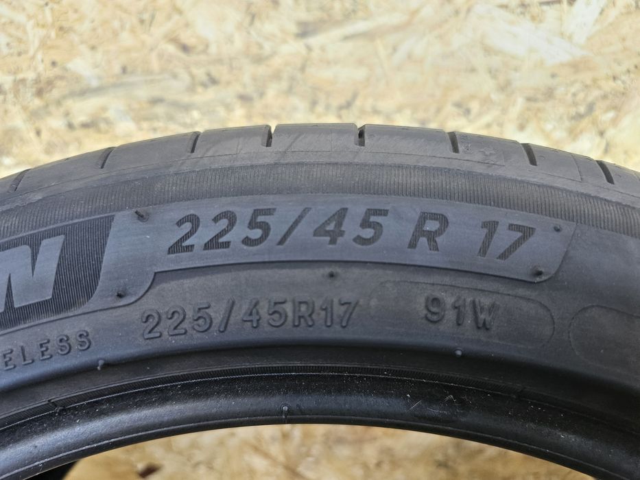 Idealne!!  225/45 r17 Michelin Primacy 4. 2020r.