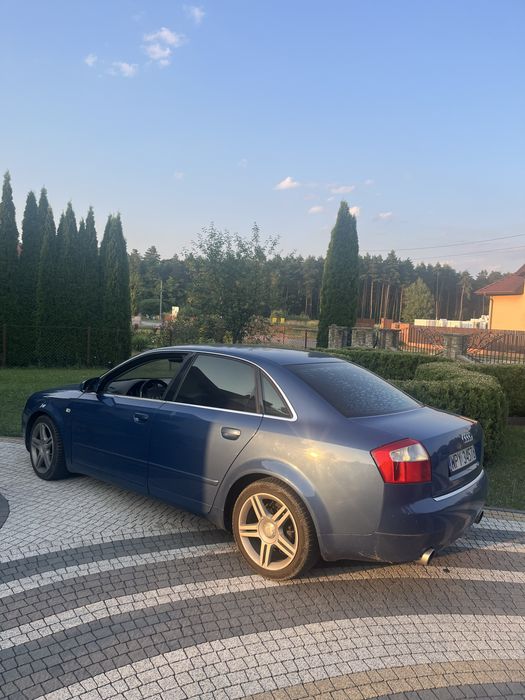 Audi A4 1.8t  190 km
