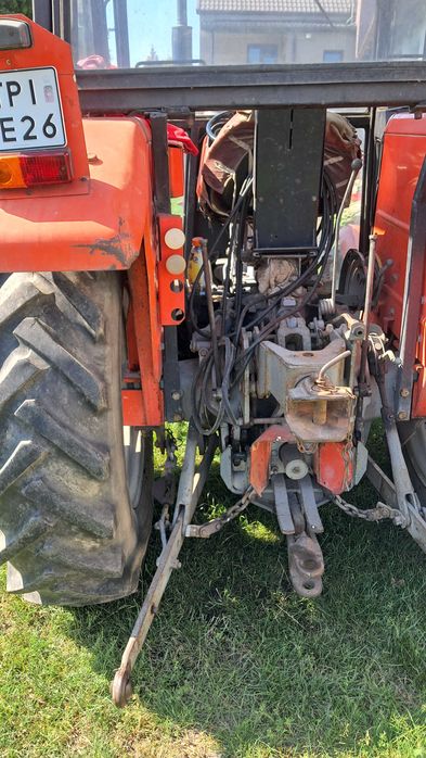 Ciągnik rolniczy MF255