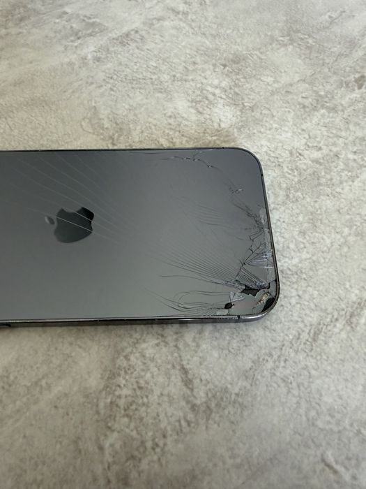 Apple iPhone 12 Pro