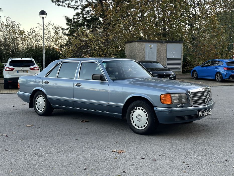 Mercedes Benz 560 SEL