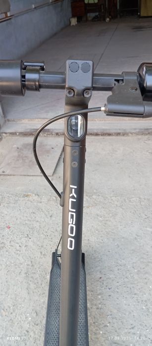 Электросамокат Kugoo G30.