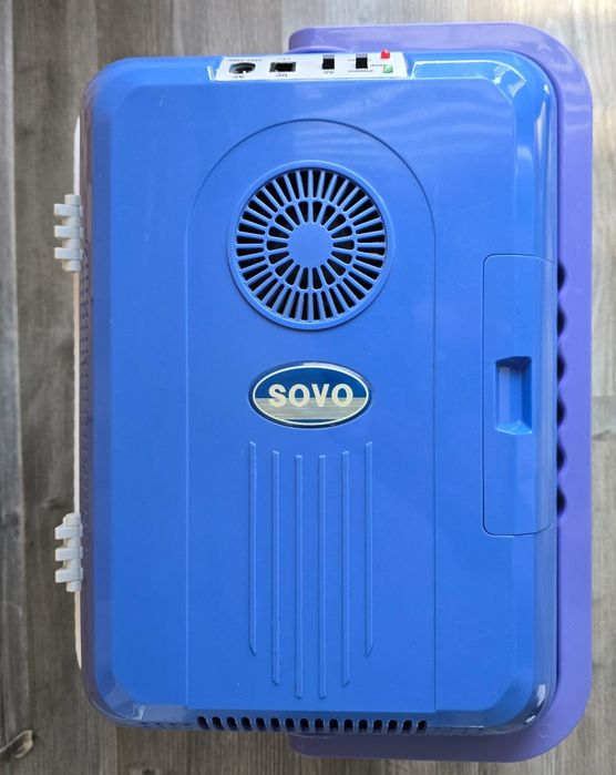 Lodówka turystyczna 12V-220V 24L