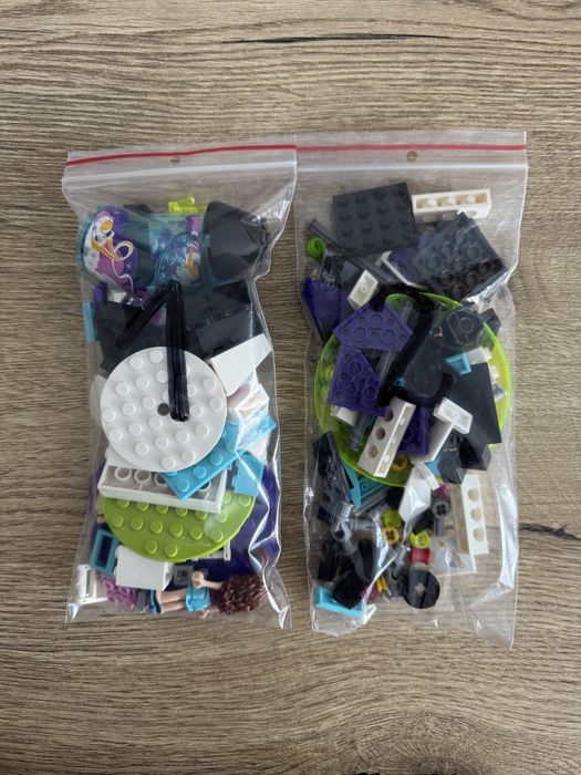 LEGO Friends 41128 Kosmiczna Karuzela w Parku Rozrywki kompletne