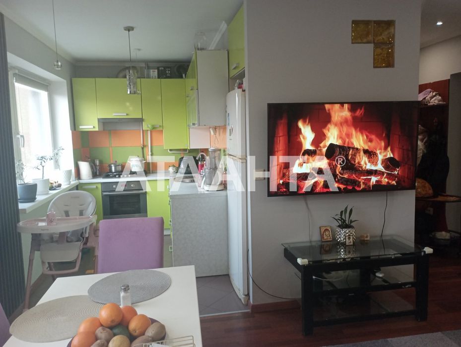 Продаж 3-х кімнатної квартири, р-н ТЦ Дастор