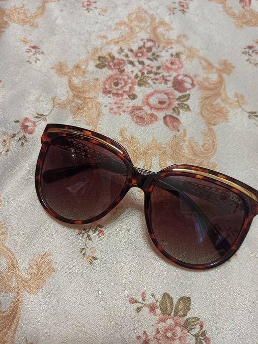 Продам очки DIOR