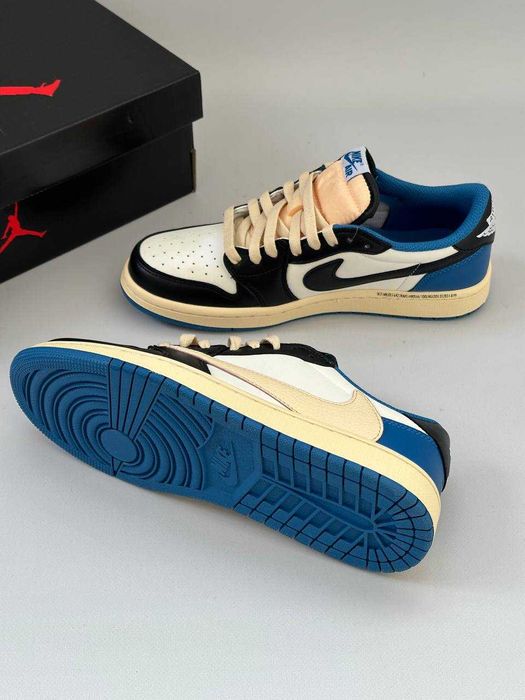 Крутезні кросівки Jordan 1 Low Travis Scott джордан 1 лоу кроссовки