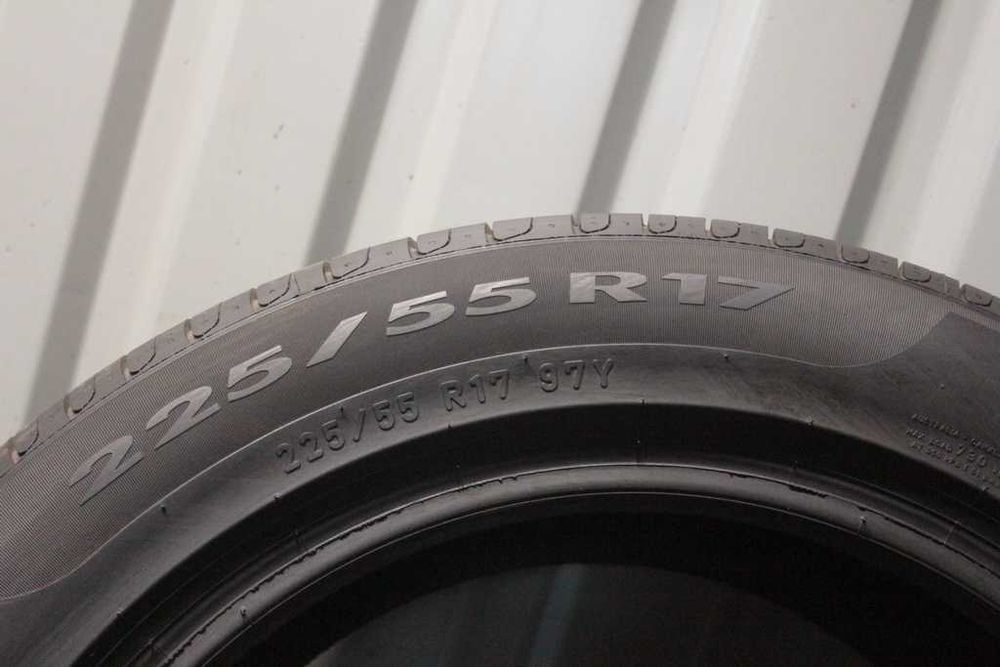 225/55/17 Pirelli Cinturato P7 225/55 R17 97Y MO M0 BMW 2021r
