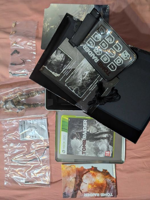 xbox 360 Tomb raider 2013 survival kit