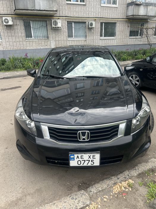 Honda accord 8 2,4 литра газ,бензин