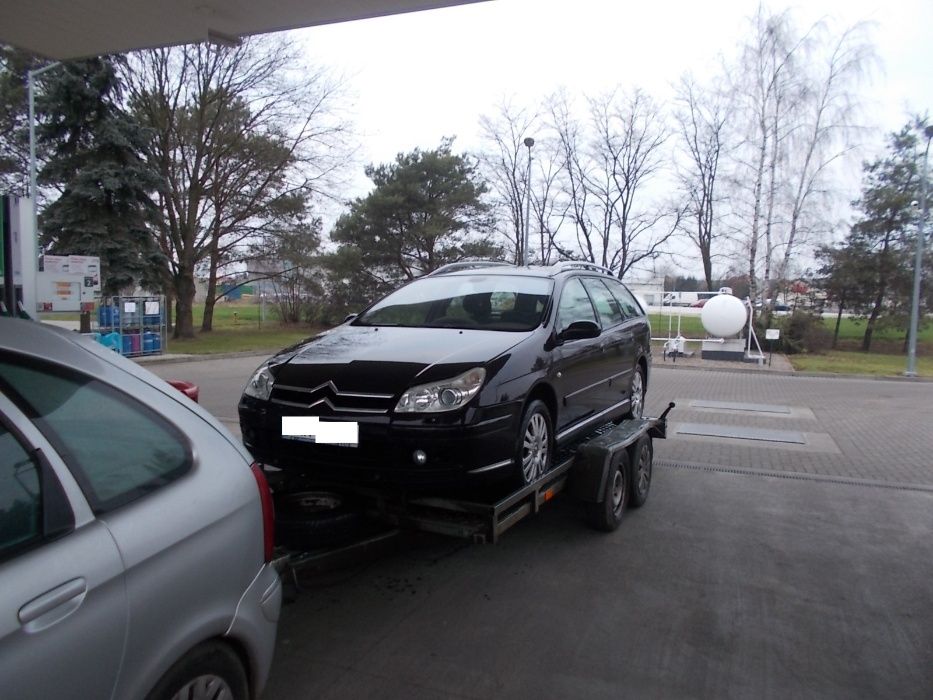 Citroen C5,kombi,2005r.1,6 HDI,śliwkowy metalik,110 KM,na części