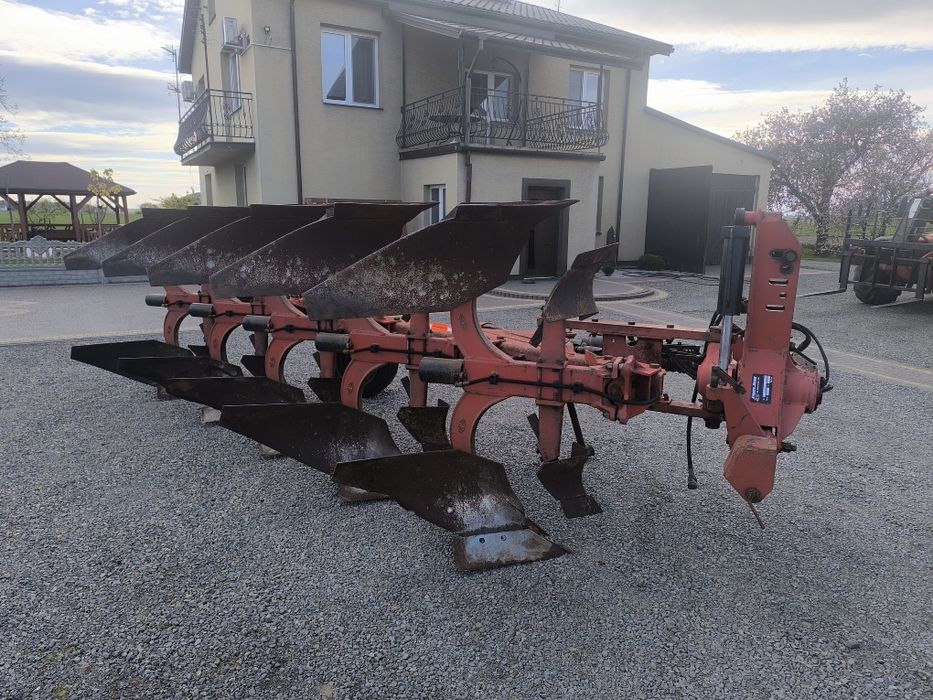Pług 5 Gregoire Besson Zabezpieczenia hydrauliczne Liniowanie