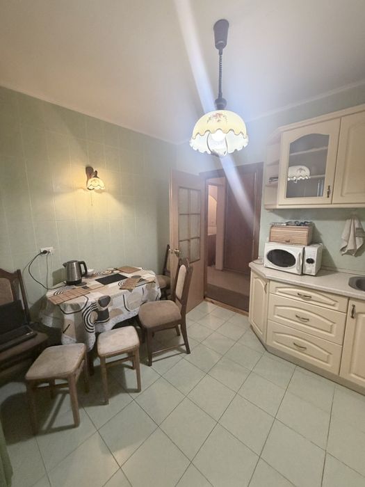 Оренда 1кім.квартира.Левка Лук'яненка 15Г, ,ст.м.Мінська - Вид 3