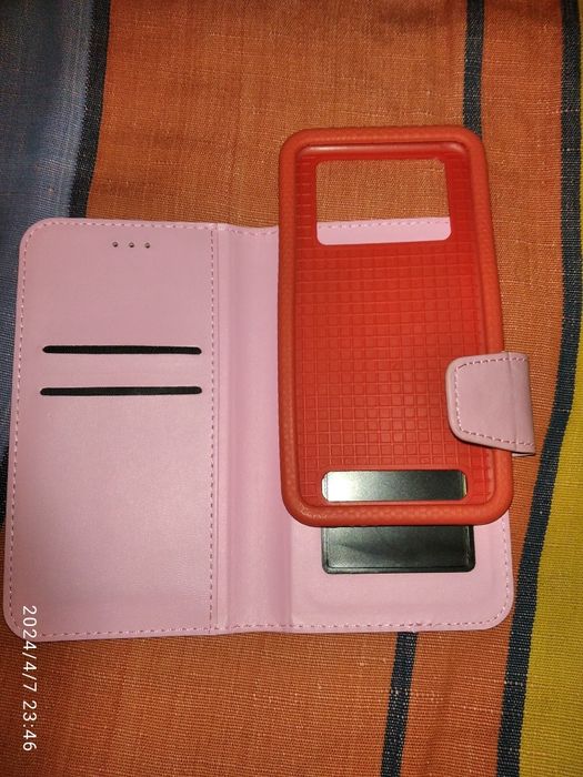 Чехол-книжка для мобільного телефону
