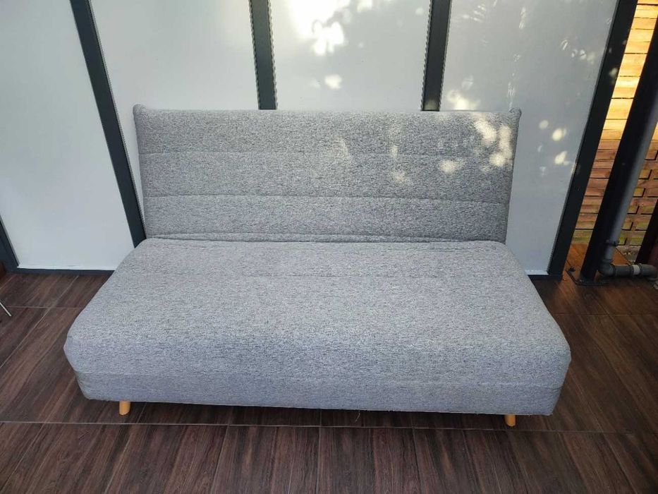 Sofa SIGNAL rozkładana Spike II. Kanapa dwuosobowa z funkcją spania.