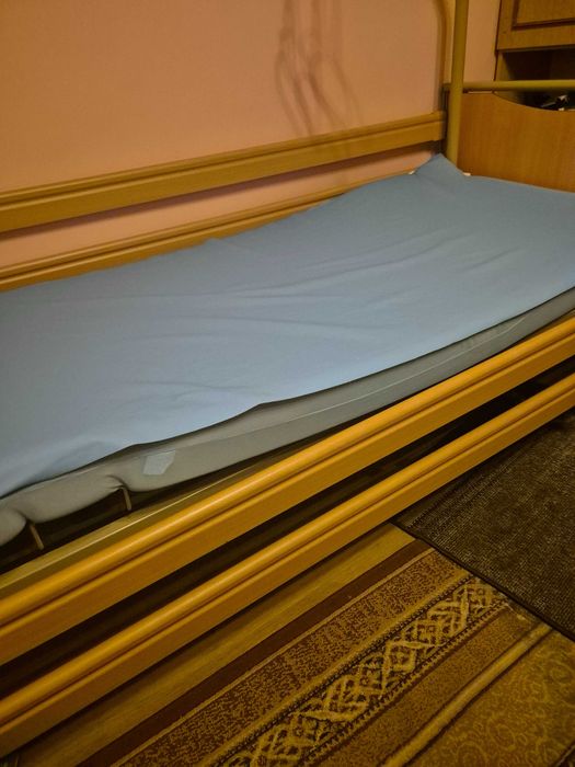 Łóżko rehabilitacyjne elektryczne