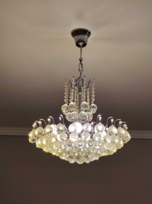 Żyrandol kryształowy