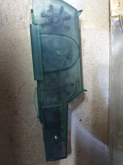 Escova de limpar correntes bicicleta