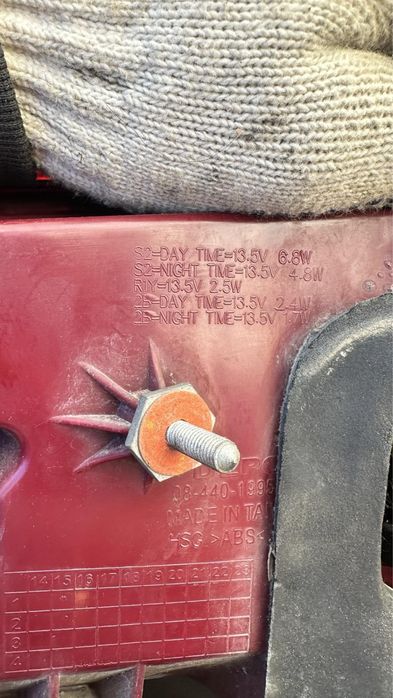 Задний левый стоп