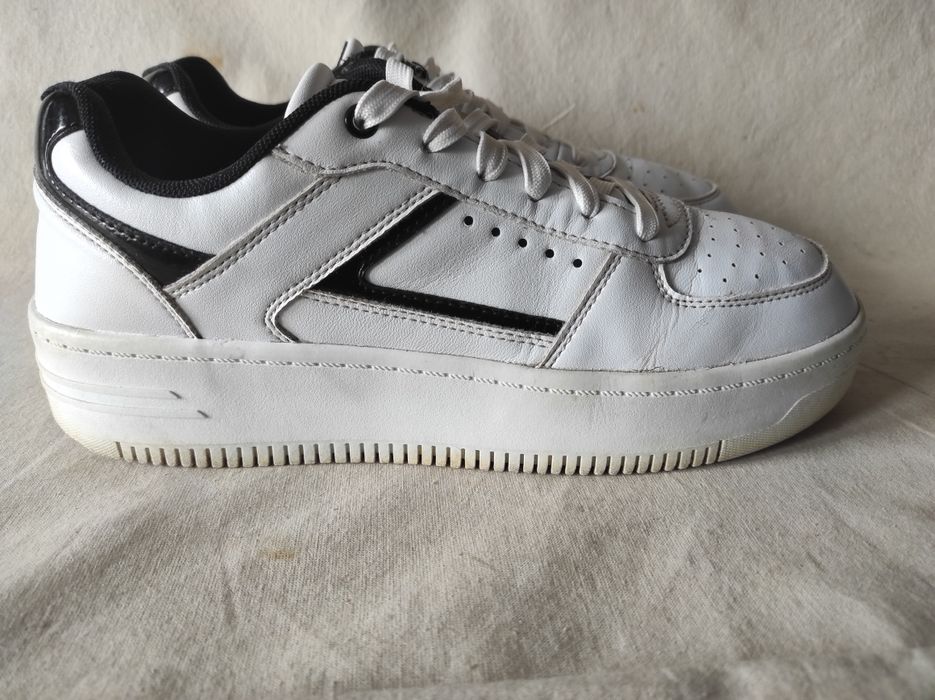 Sneakersy białe Graceland nr 41