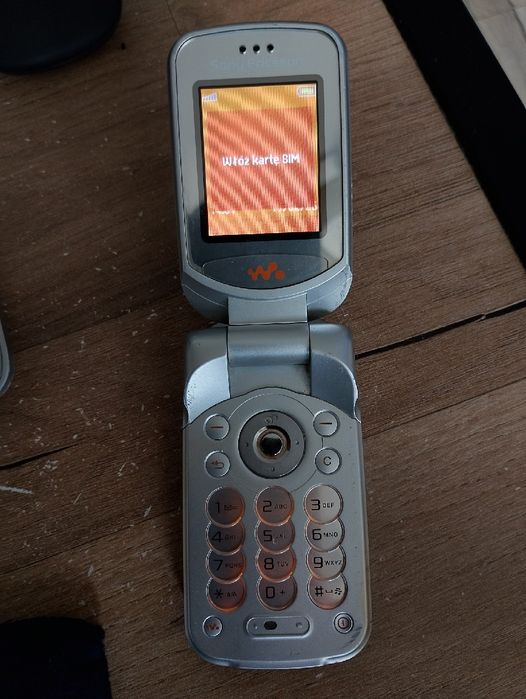 Sony Ericsson W300i