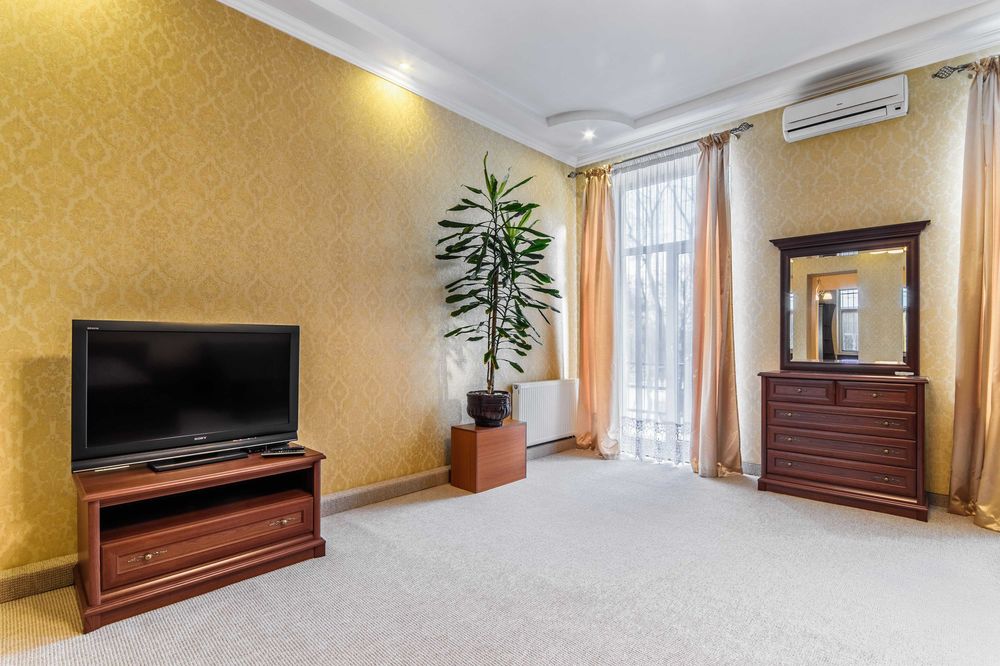 Продаж 1-кім квартири по вул. Листопадового Чину. Парк Франка