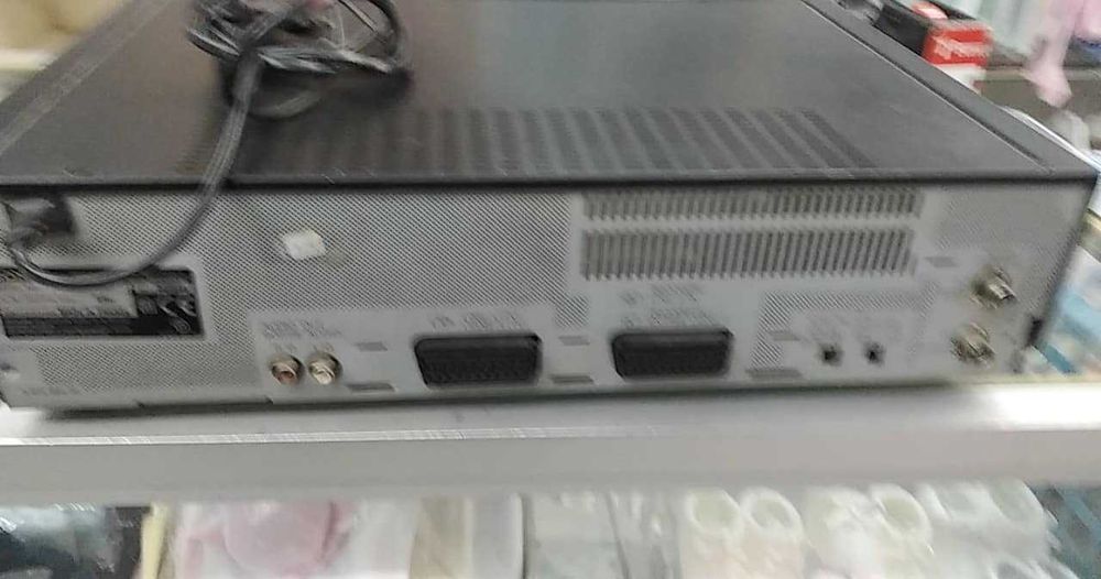 Sony VHS Cassette Recorder Model SLV, Only €25.99 with Minor Malfunction64169648097027124