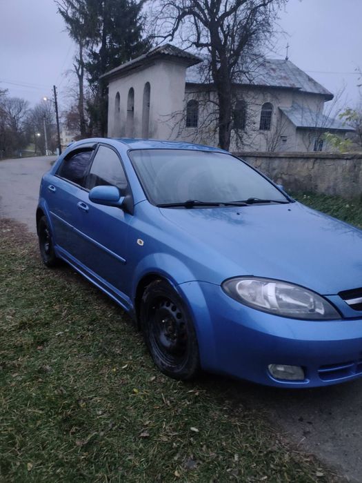 Шевроле Лачетті продаж