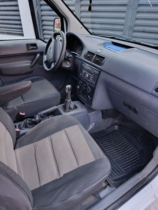 Автомобиль форд транзит Коннект ford connect
