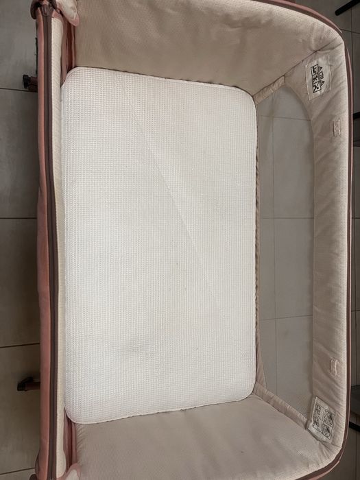 Приставне ліжечко Chicco Next2Me Magic Pink