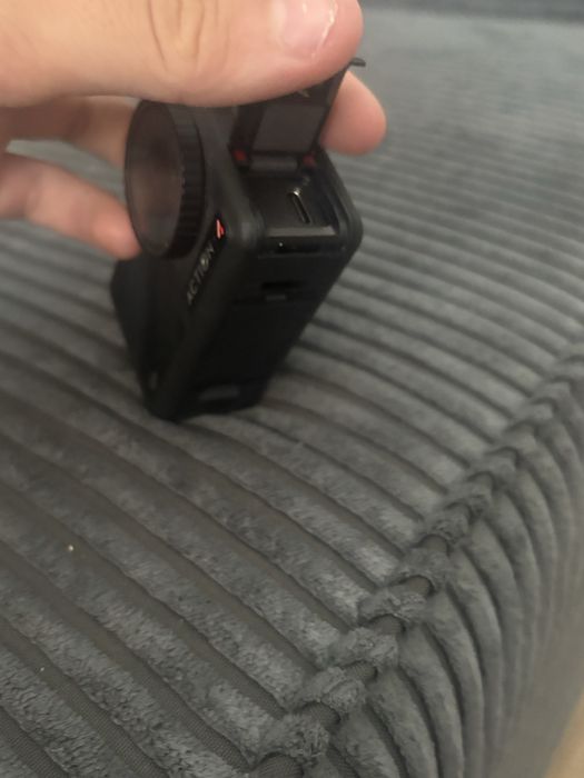 DJI Osmo Action 4 – bardzo dobry stan + uchwyt na kask fullface GRATIS