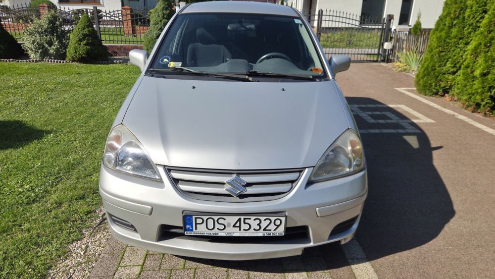 Suzuki Liana