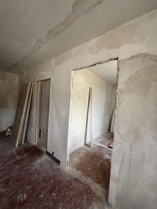 4 х кімнатна Квартира. Район Крюків.
