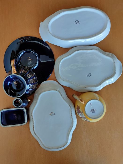 Conjunto de peças "R.B." Alcobaça.