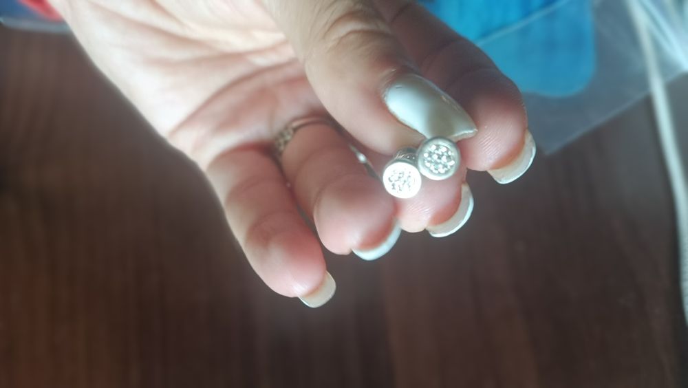 Сережки срібні .