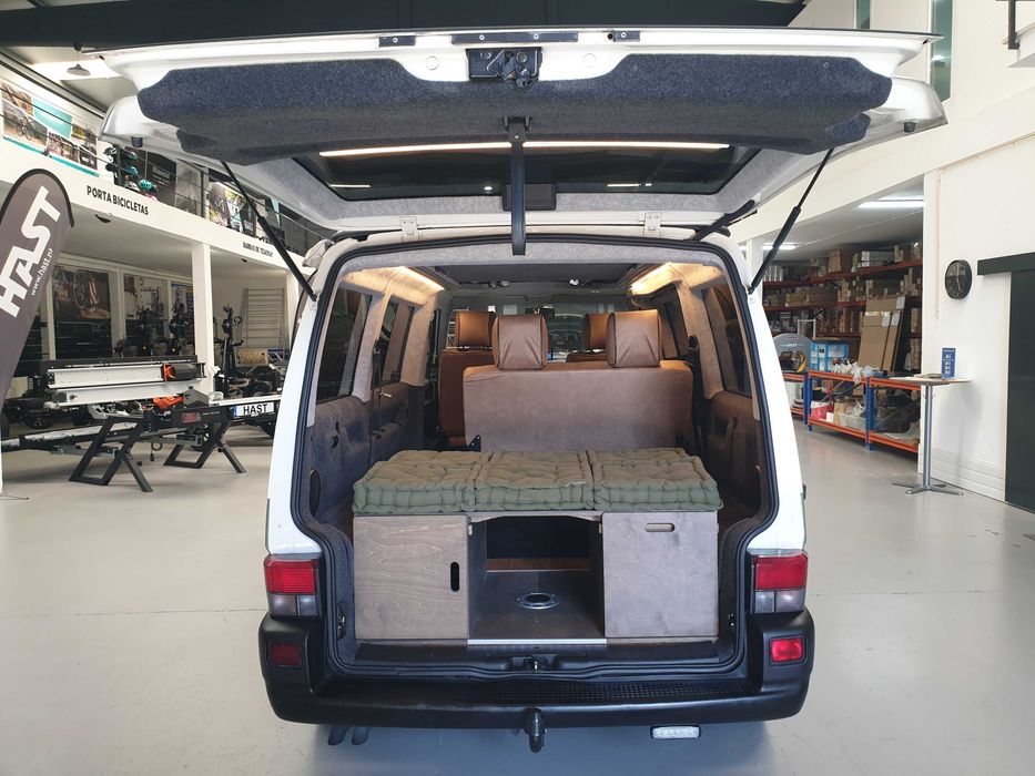 VW Transporter T4 - Homologada Especial Dormitório