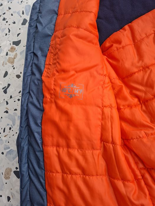 Куртка  чоловіча водонепроникна Quechua